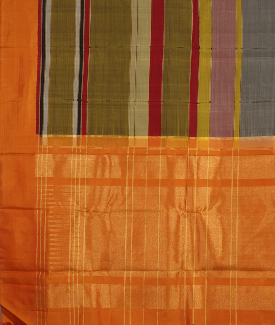 Multicolour Handwoven Kanjivaram Silk Saree T3480584
