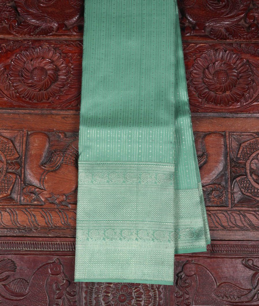 Green Handwoven Kanjivaram Silk Saree T338184-image