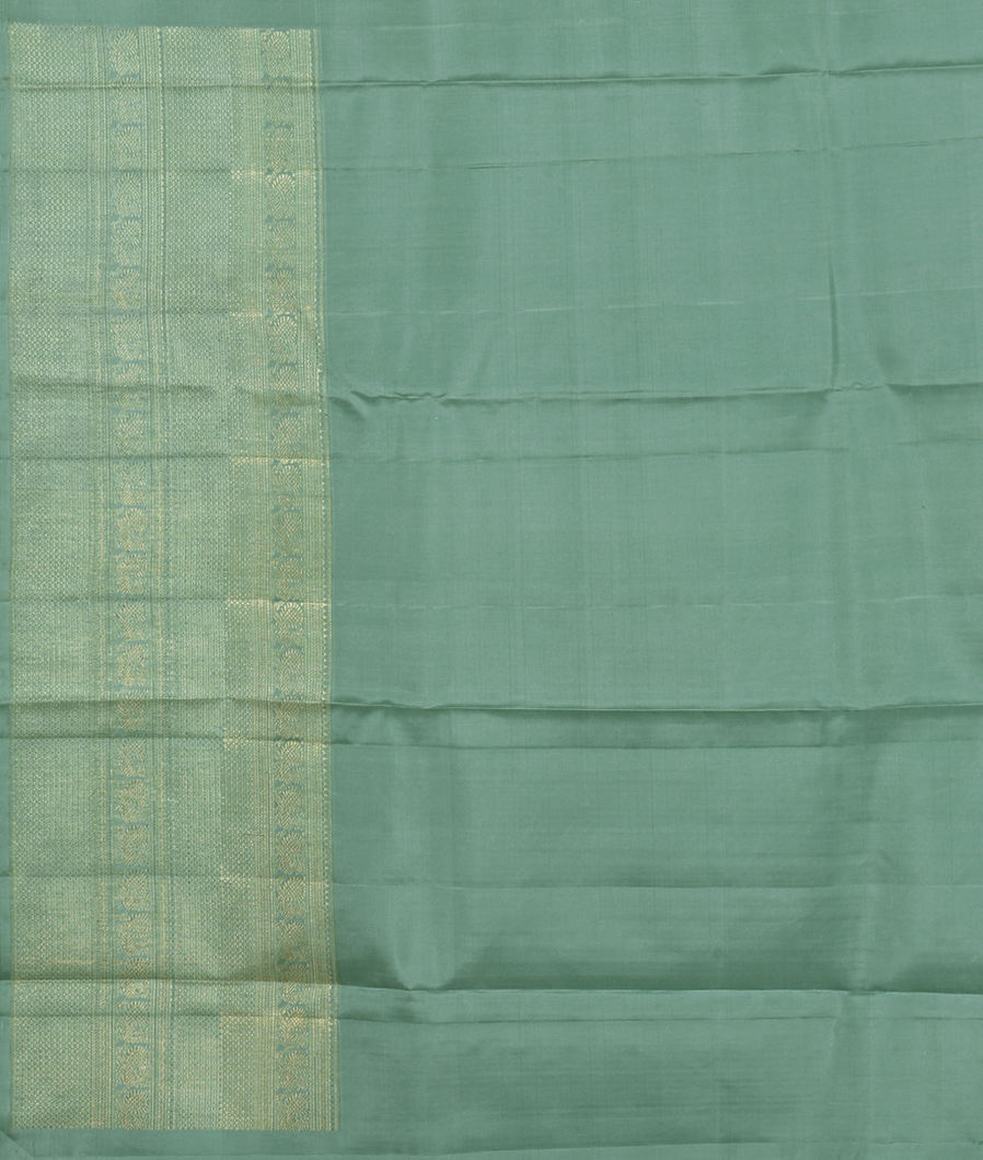 Green Handwoven Kanjivaram Silk Saree T3381843