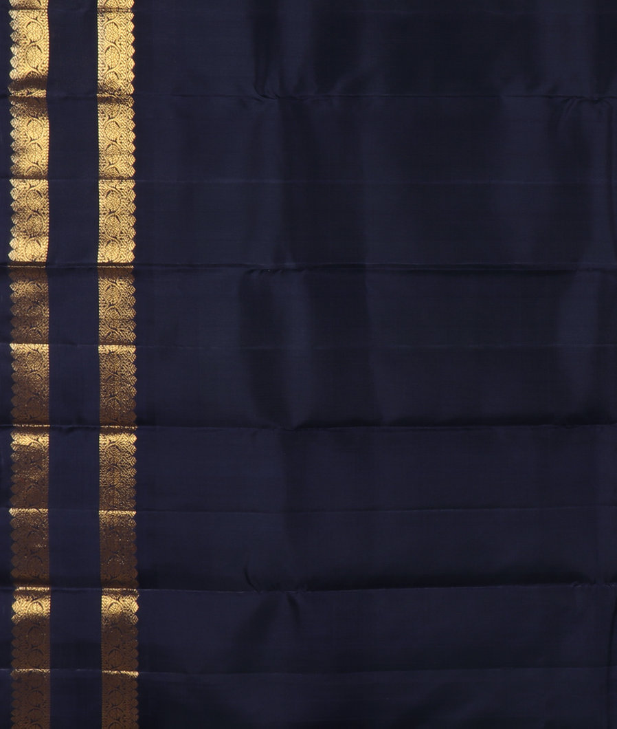 Green Handwoven Kanjivaram Silk Saree T3478553