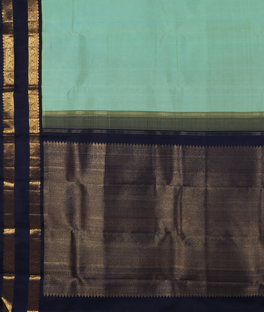 Green Handwoven Kanjivaram Silk Saree T3478554