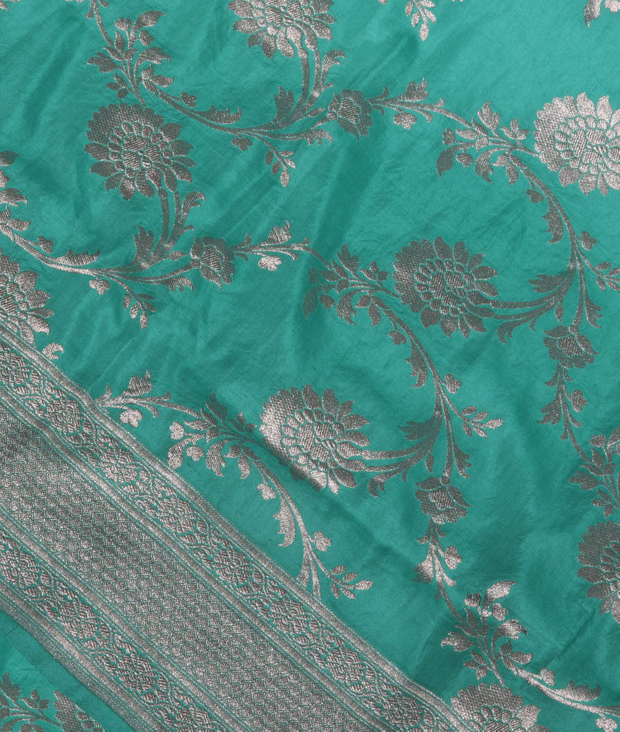 Green Banaras Silk Saree T349389-image