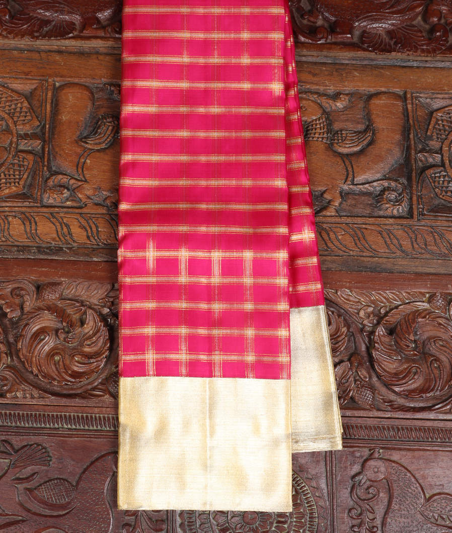 Magenta Handwoven Kanjivaram Silk Saree T156364-image