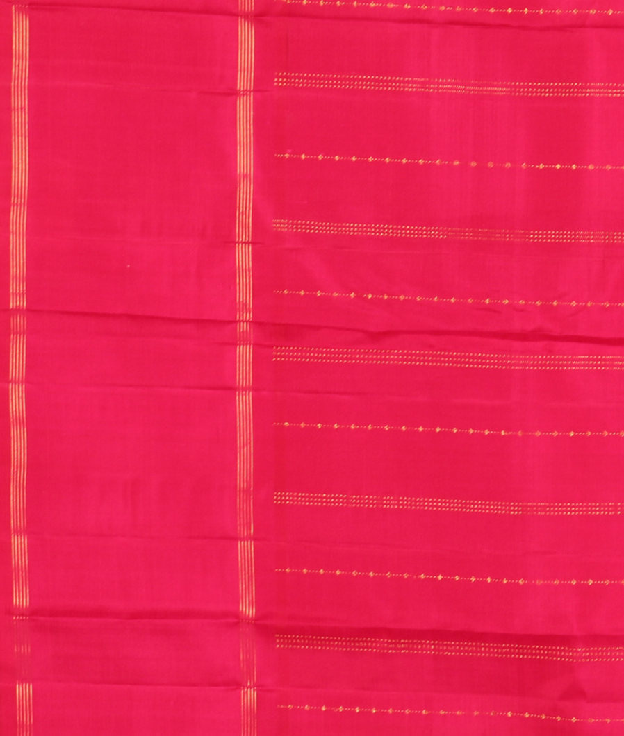 Pinkish Orange Handwoven Kanjivaram Silk Saree T3670983