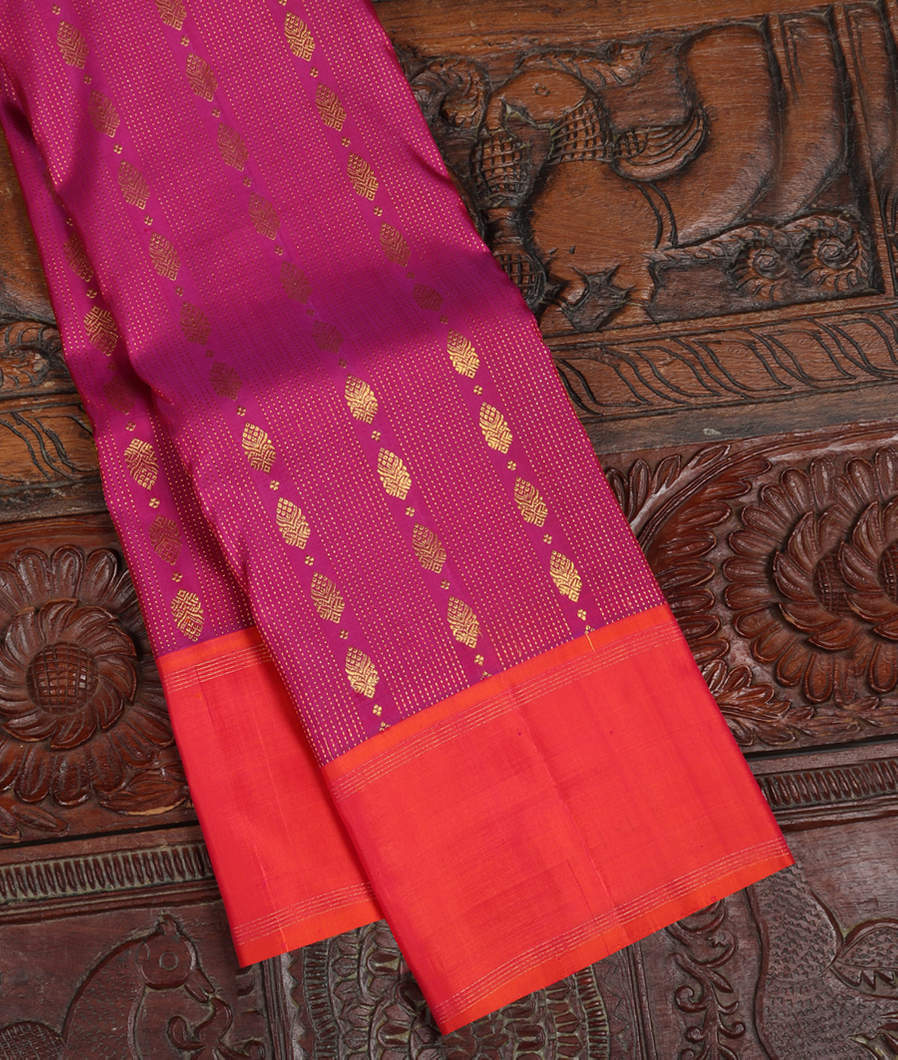 Purple Handwoven Kanjivaram Silk Saree T367058-image