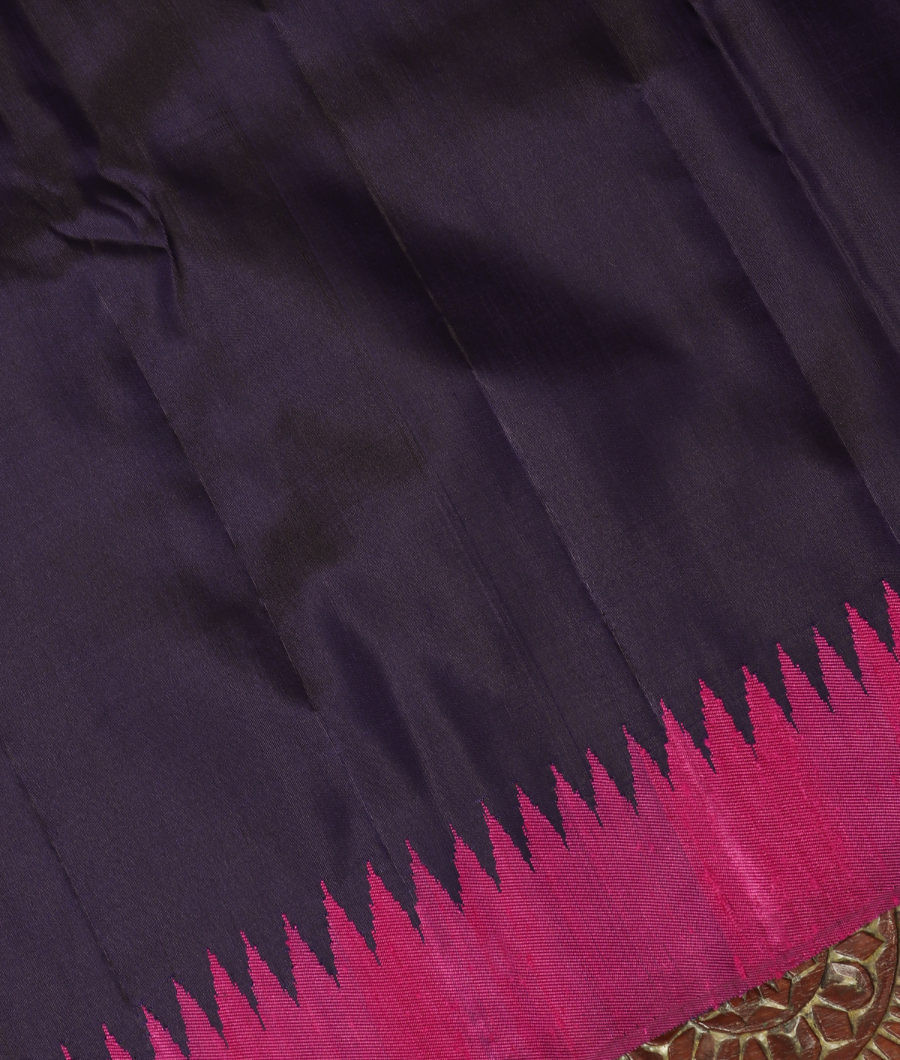 Midnight Blue Handwoven Kanjivaram Silk Saree T2238463