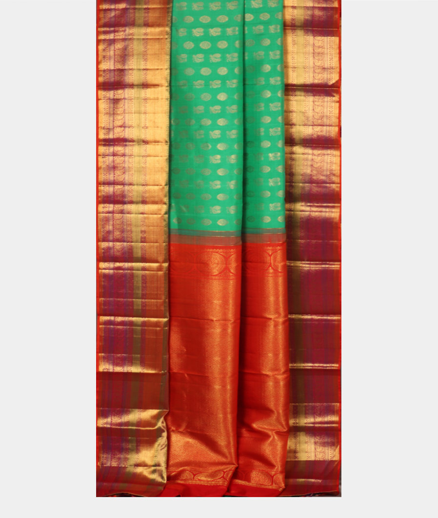 Green Handwoven Kanjivaram Silk Saree T3057332