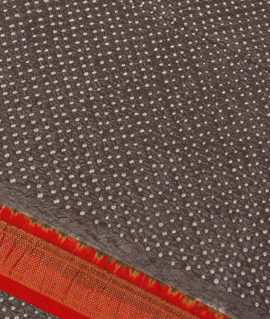 Grey Bandhani Silk Saree with Paithani Pallu T372716-image