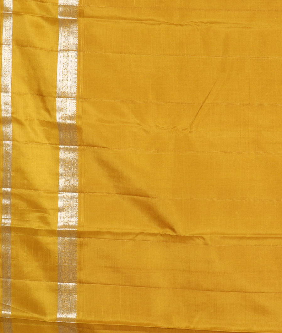 Pink Handwoven Kanjivaram Silk Saree T2925763