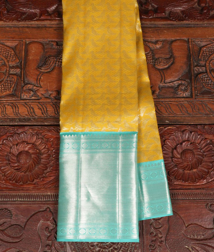 Yellow Handwoven Kanjivaram Silk Saree T350773-image