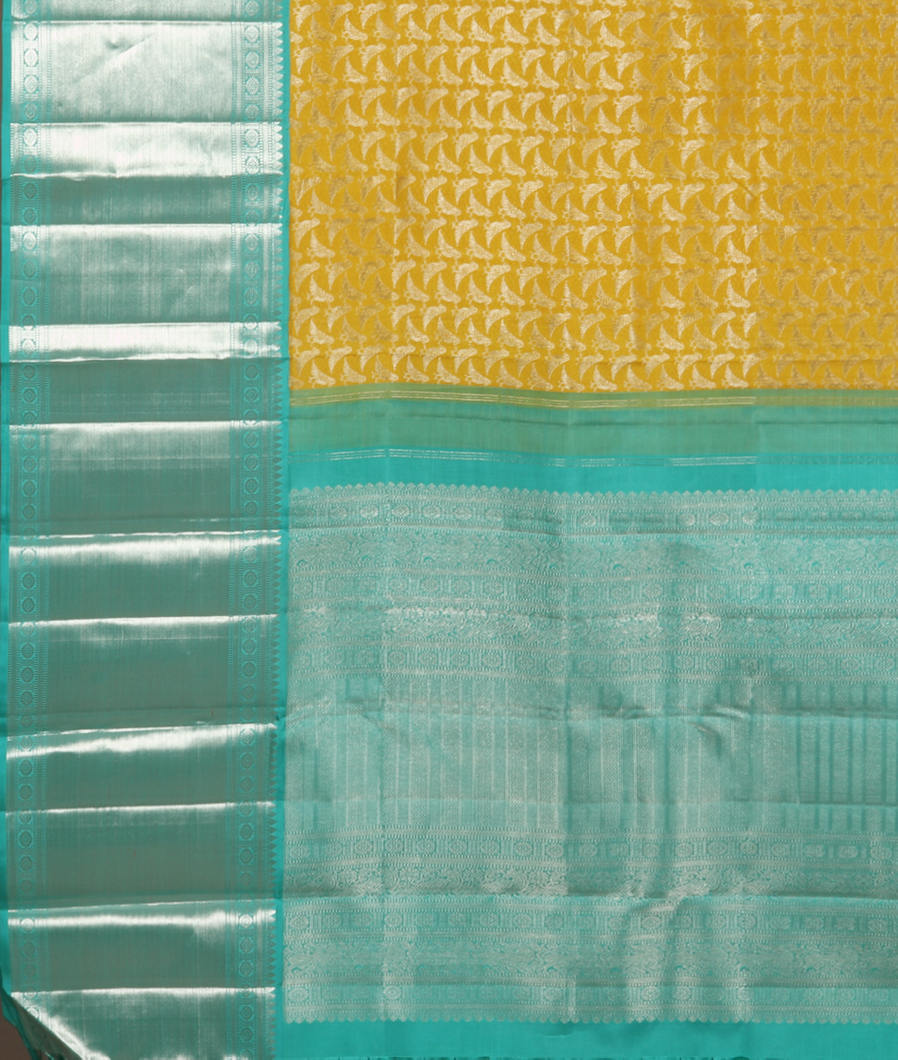 Yellow Handwoven Kanjivaram Silk Saree T3507734