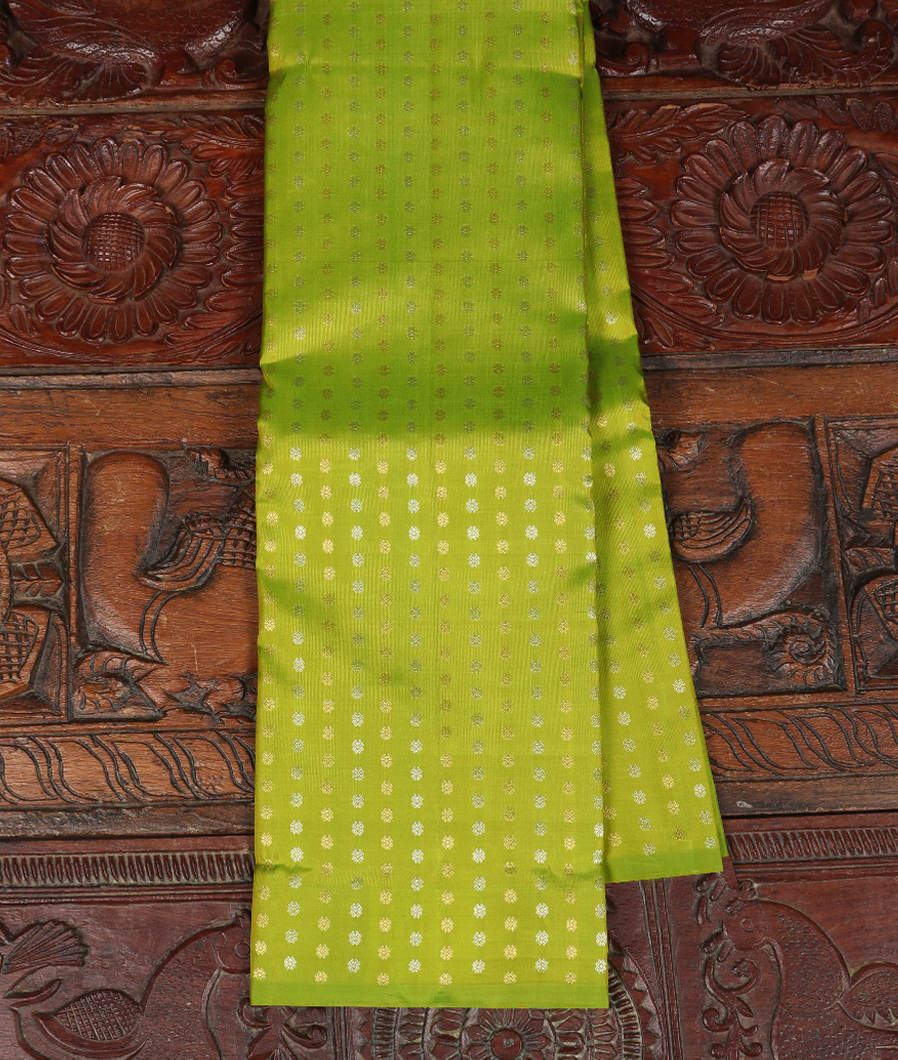 Green Handwoven Kanjivaram Silk Saree T372980-image