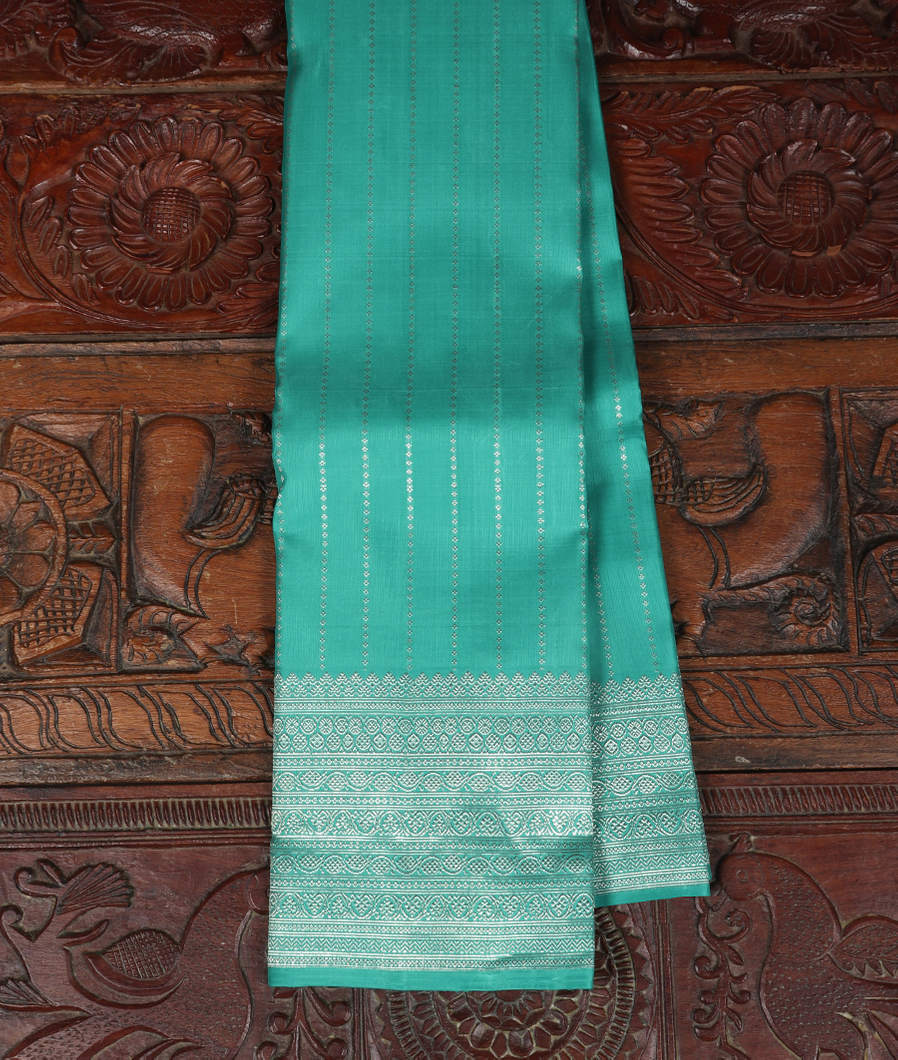 Green Handwoven Kanjivaram Silk Saree T367746-image