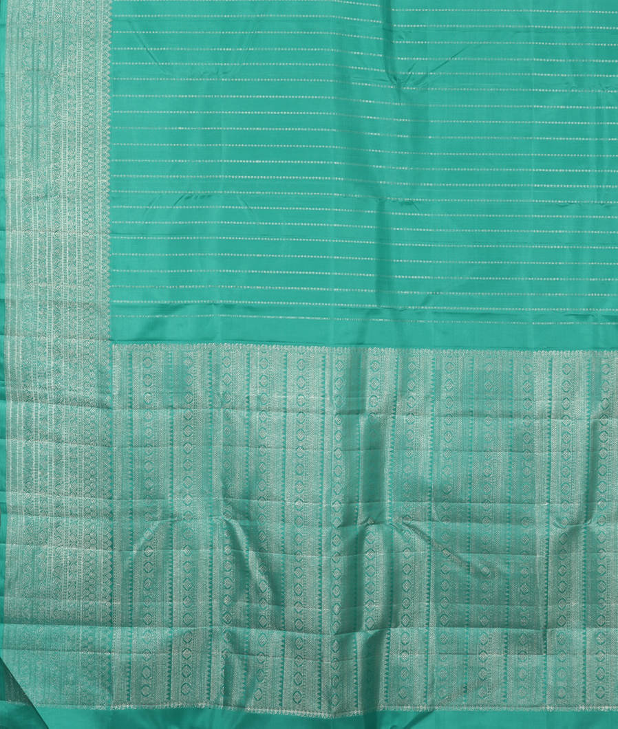 Green Handwoven Kanjivaram Silk Saree T3677464