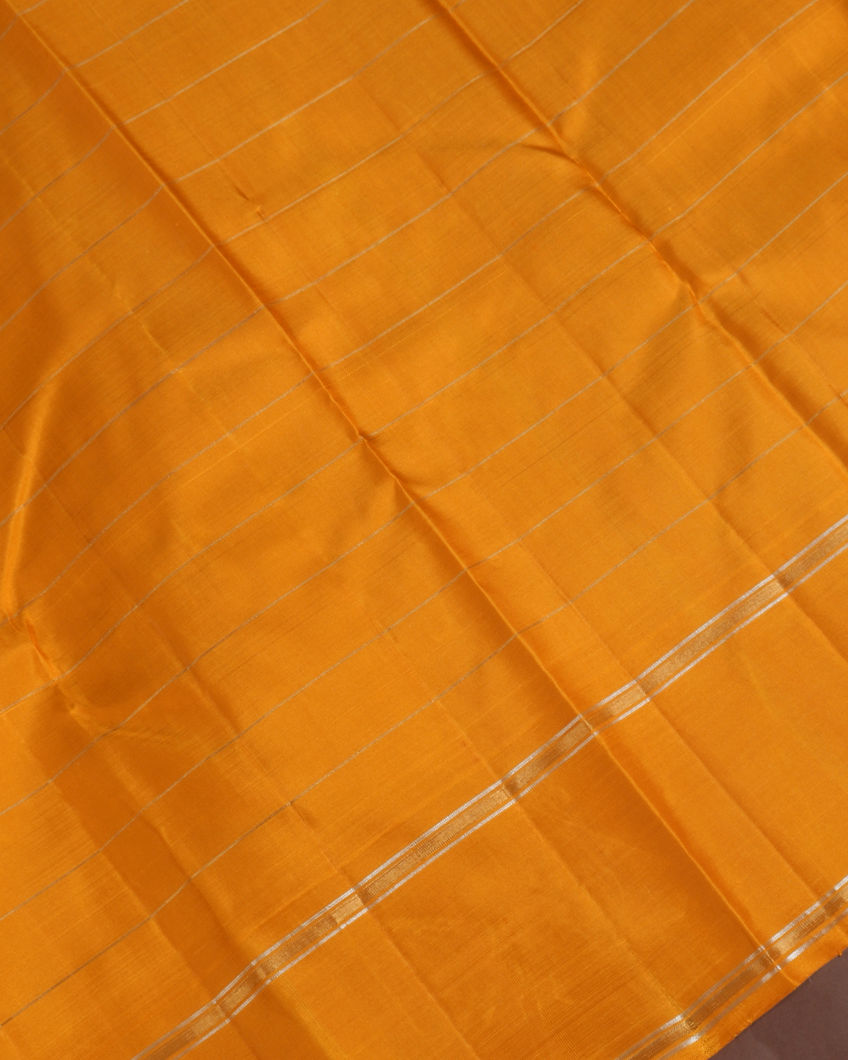 Magenta Handwoven Kanjivaram Silk Saree T3304963