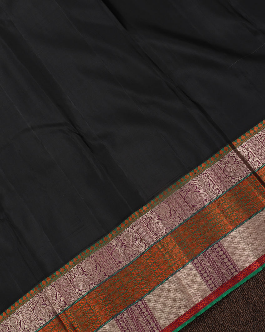 Green Handwoven Kanjivaram Silk Saree T3704723