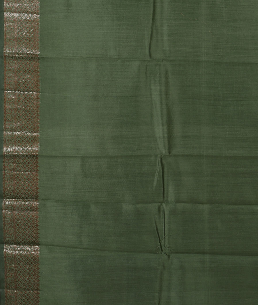 Green Chaniya Silk Saree T3292963