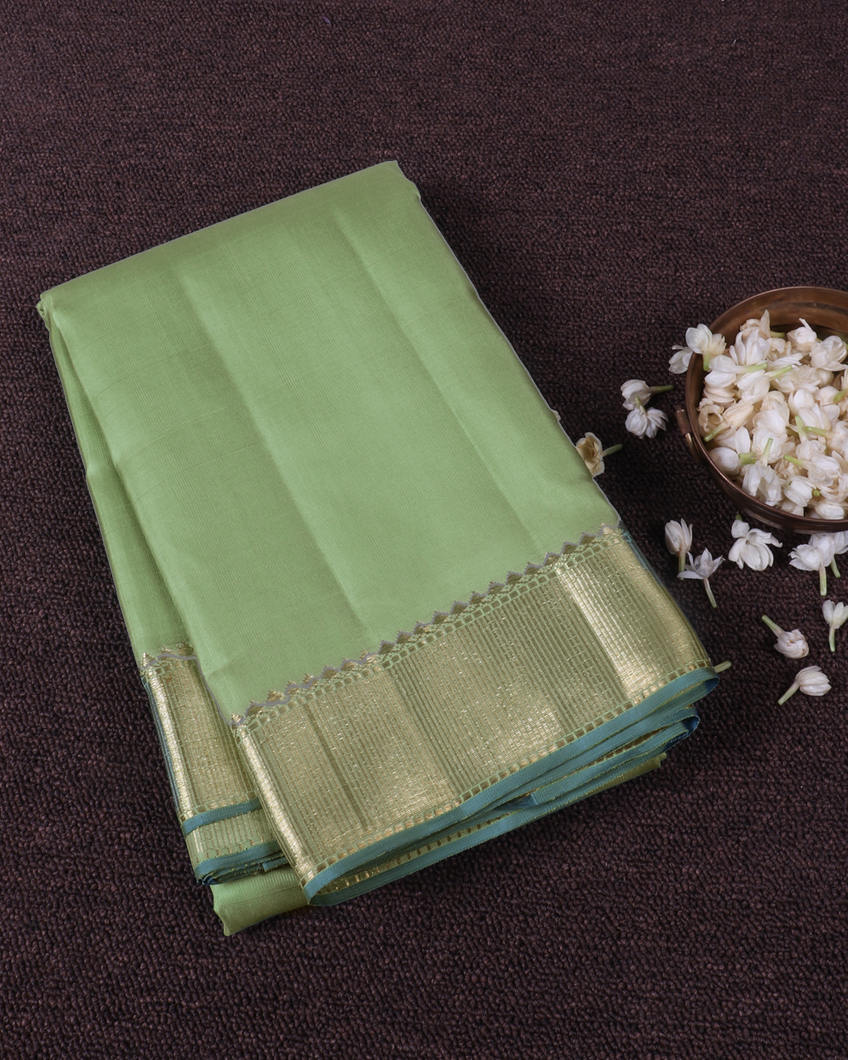 Green Handwoven Kanjivaram Silk Saree T381835-image