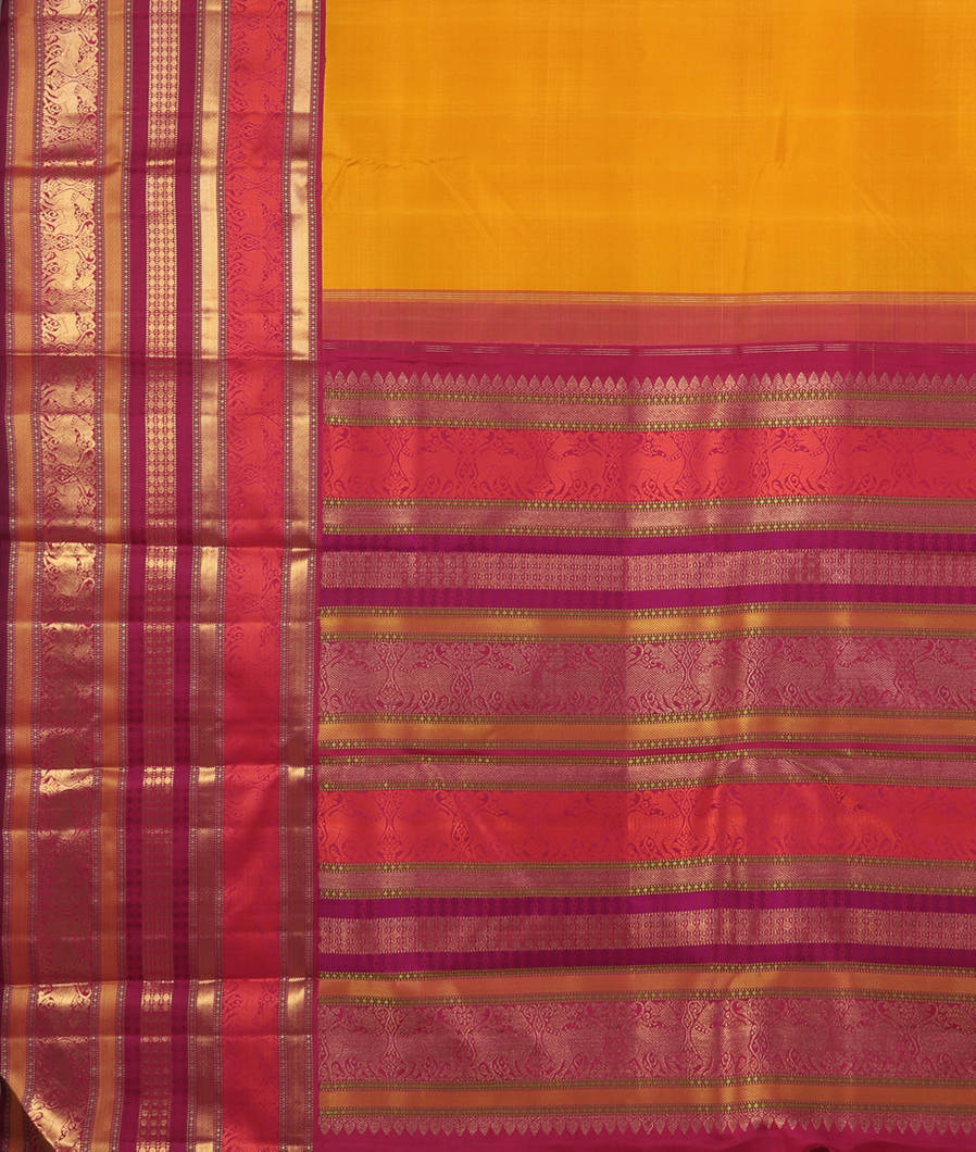 Yellow Handwoven Kanjivaram Silk Saree T3657944