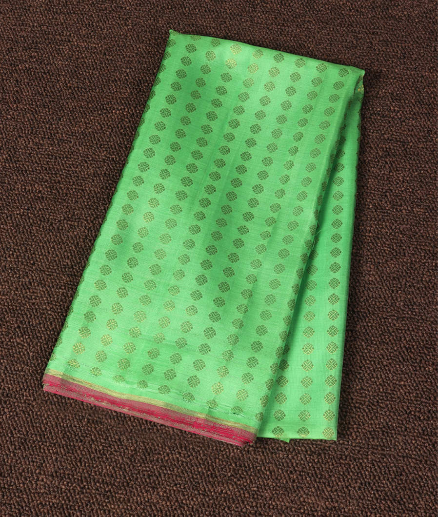 Green Handwoven Kanjivaram Silk Blouse LH11688-image