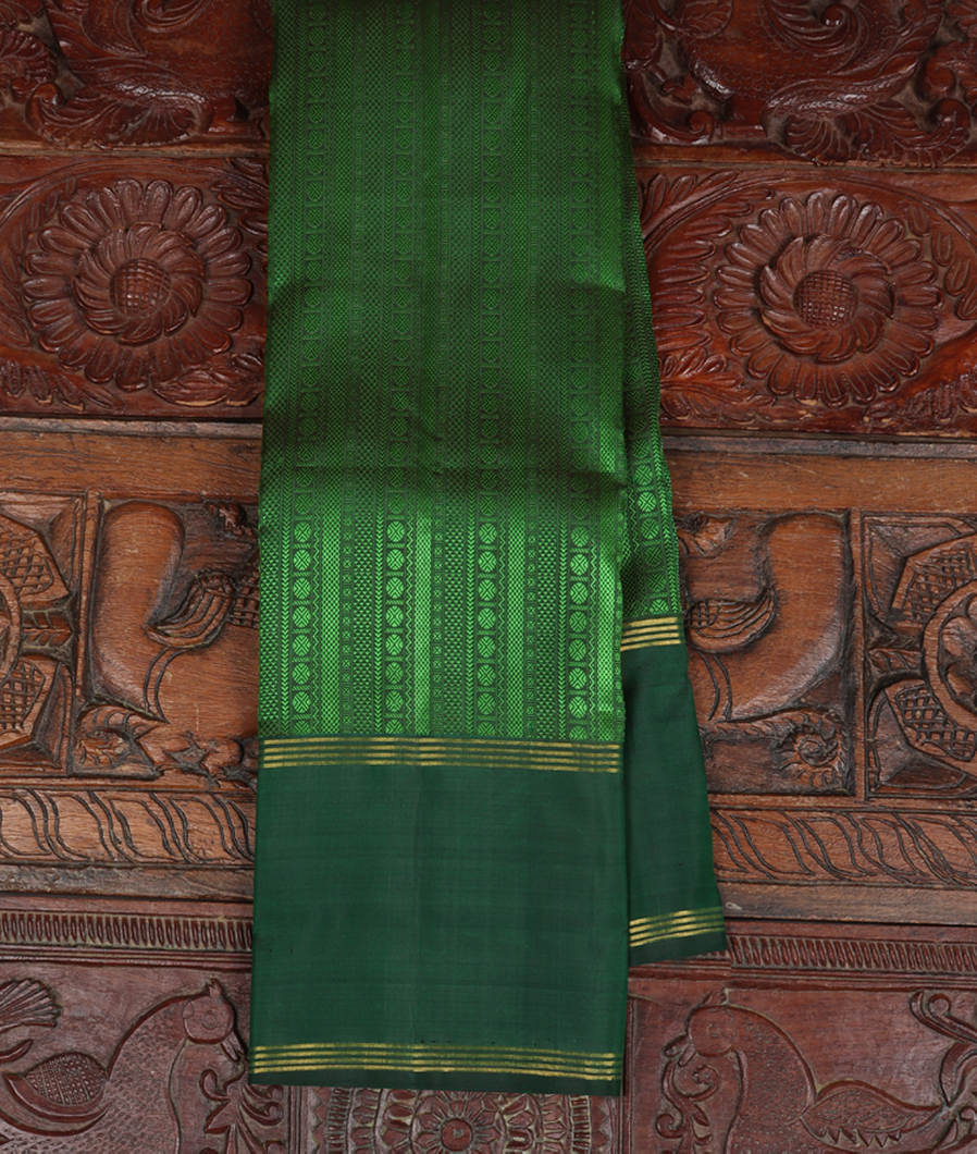 Green Handwoven Kanjivaram Silk Saree T374712-image