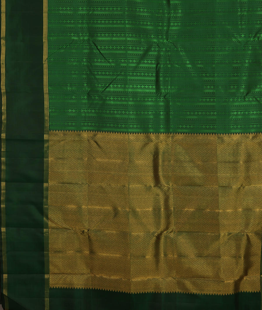 Green Handwoven Kanjivaram Silk Saree T3747124