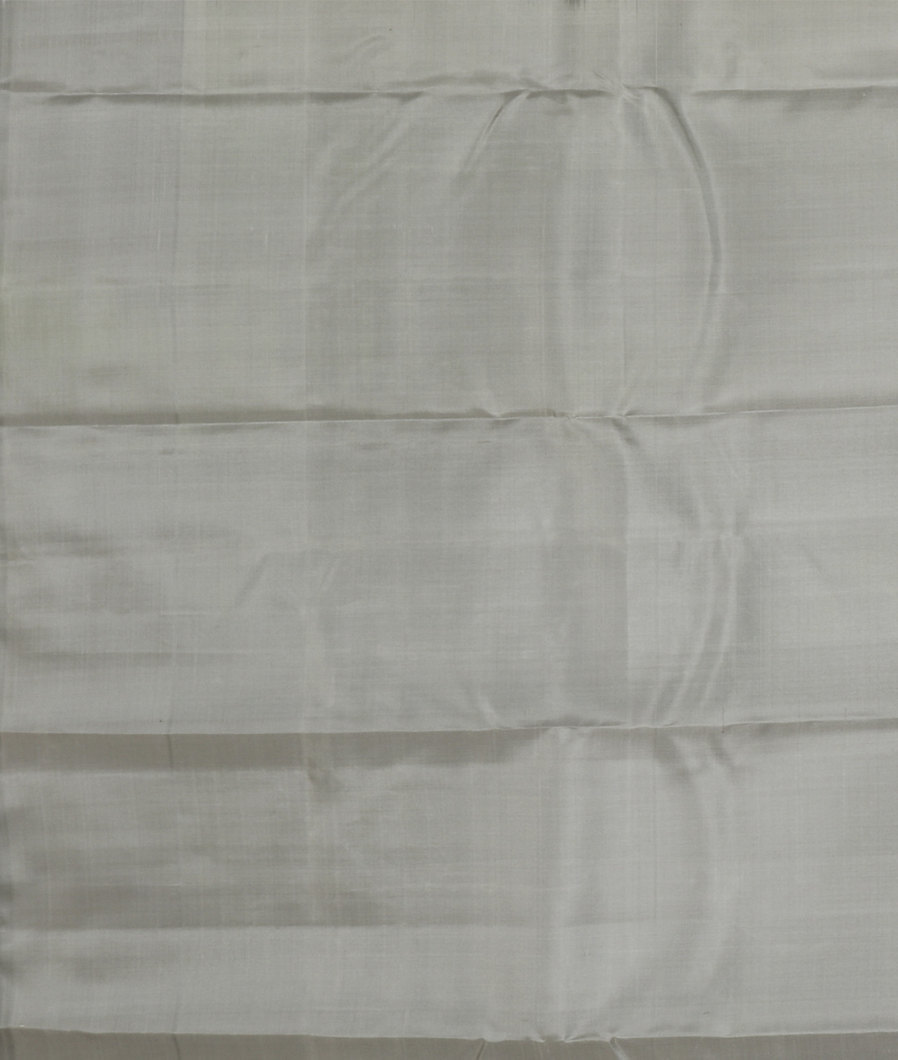 Black Handwoven Kanjivaram Silk Saree T3737353