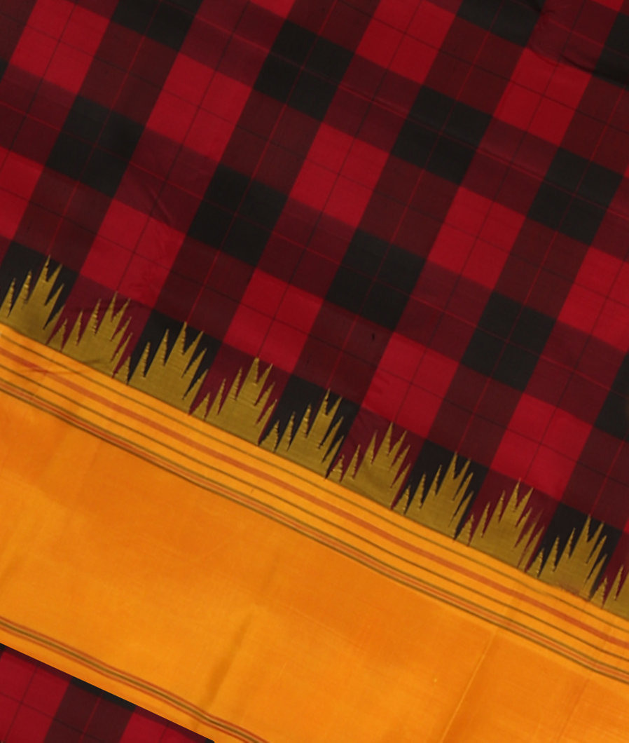 Black and Maroon Handwoven Kanjivaram Silk Saree T317075-image