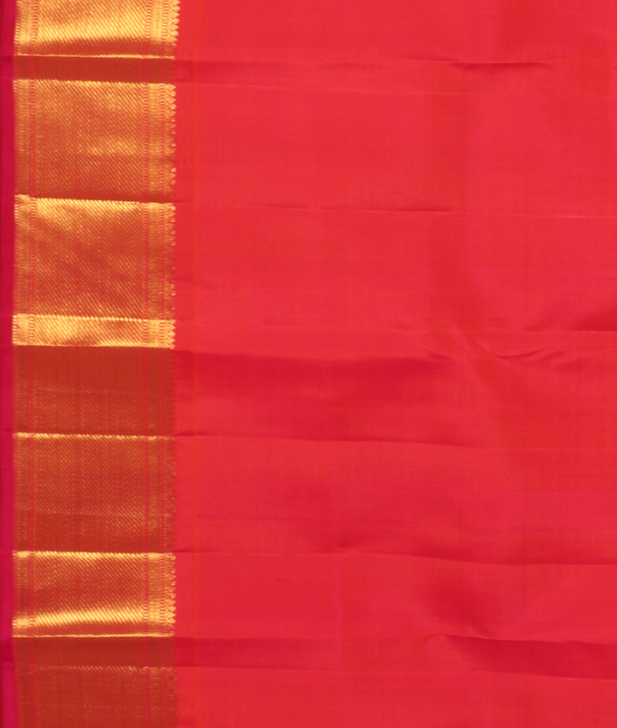 Cream Handwoven Kanjivaram Silk Saree T3864563