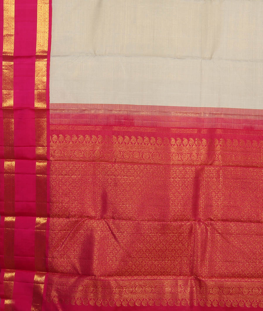 Light Grey Handwoven Kanjivaram Silk Saree T2725284