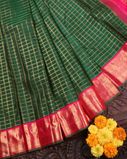 Green Handwoven Kanjivaram Silk Saree T3895264