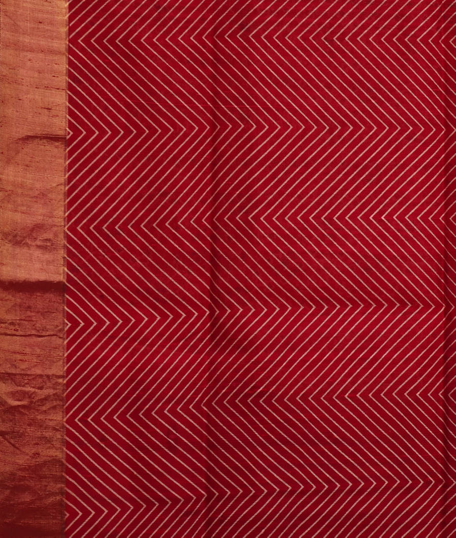 Maroon  Printed Raw Silk Saree T3874263