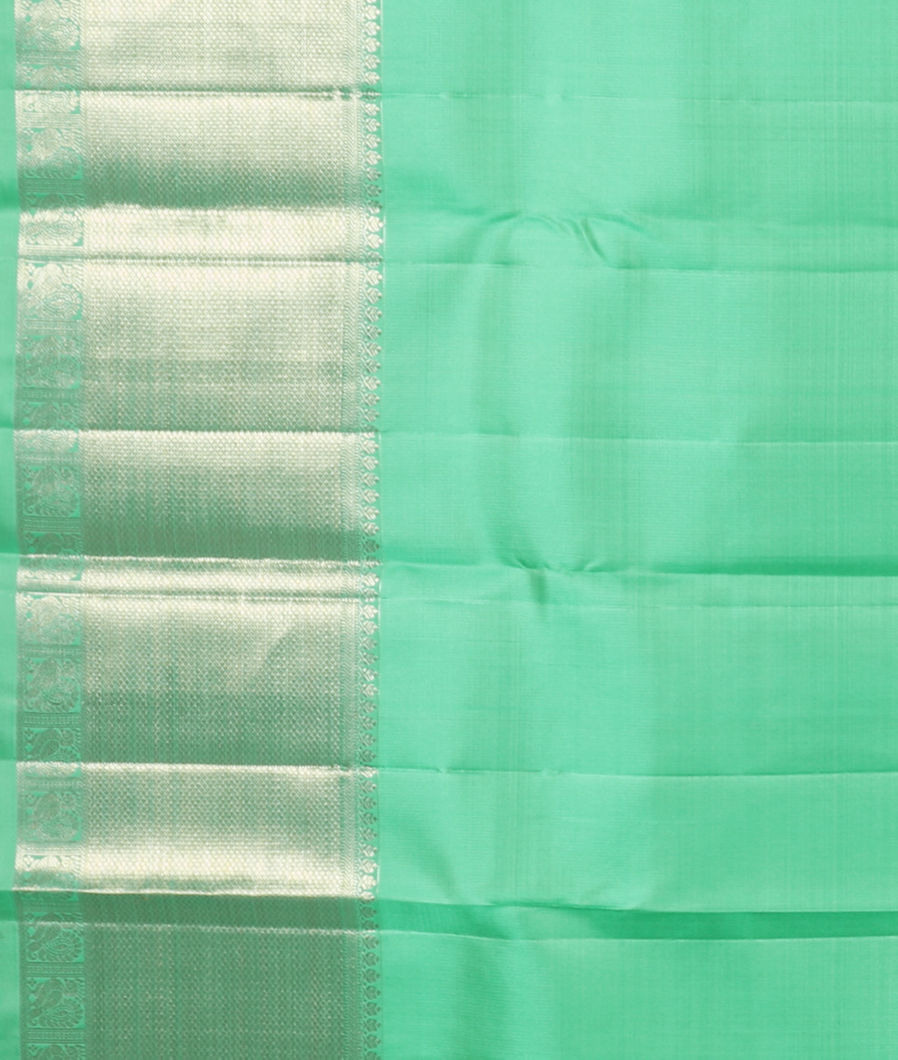 Green Handwoven Kanjivaram Silk Saree T3788443