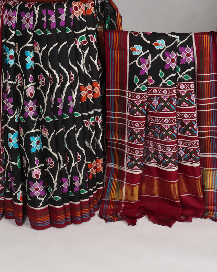Black Patan Patola Silk Saree T385458 (without Blouse)-image