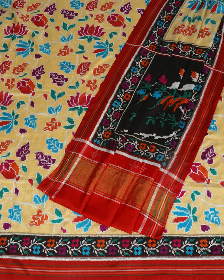 Yellow Patan Patola Silk Saree T385449 (without Blouse)3