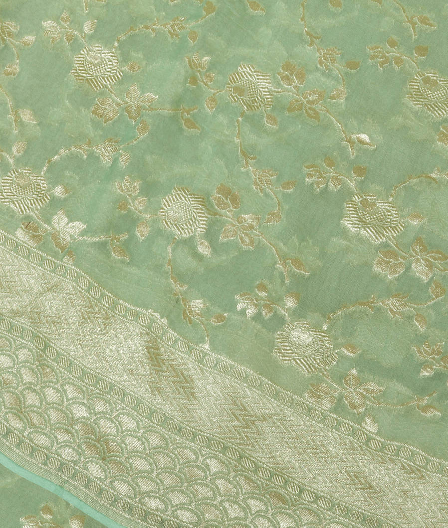 Green Banaras Georgtte Silk Saree T385403-image