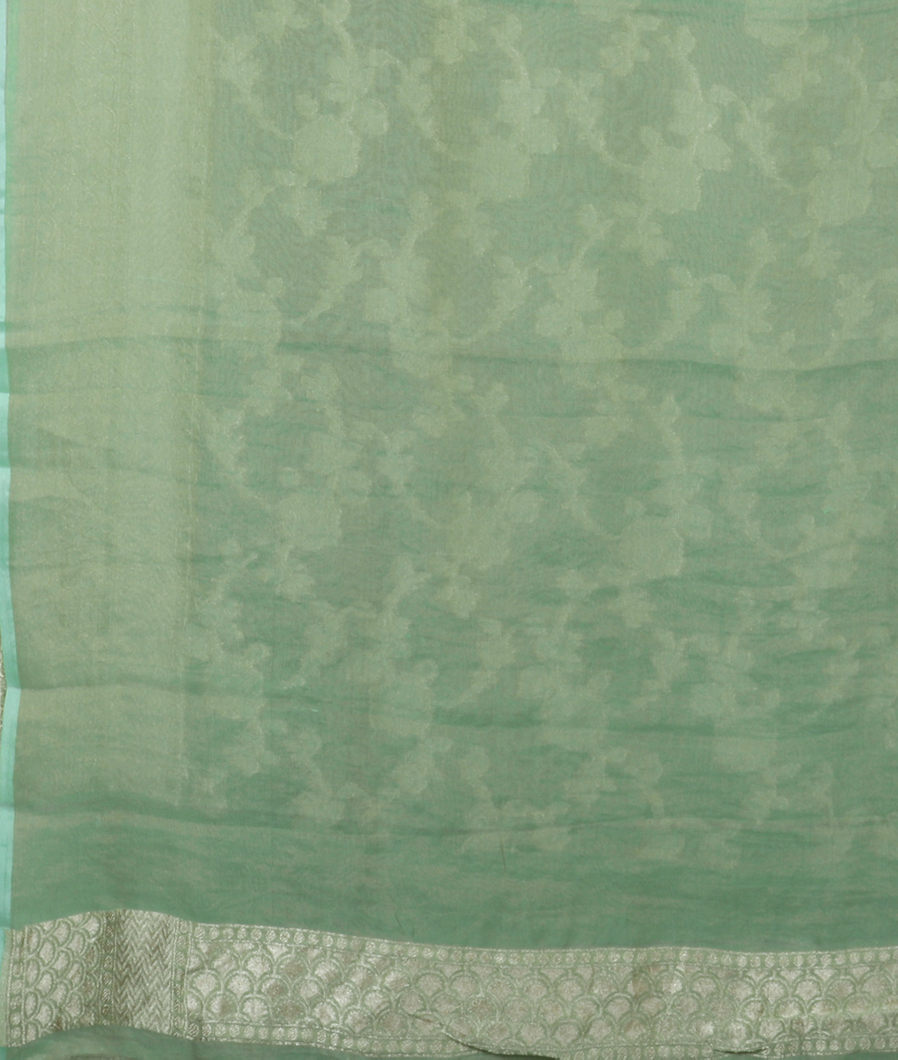 Green Banaras Georgtte Silk Saree T3854033