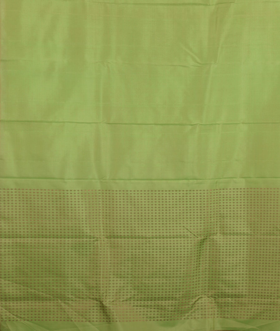 Green Handwoven Kanjivaram Silk Saree NB21023