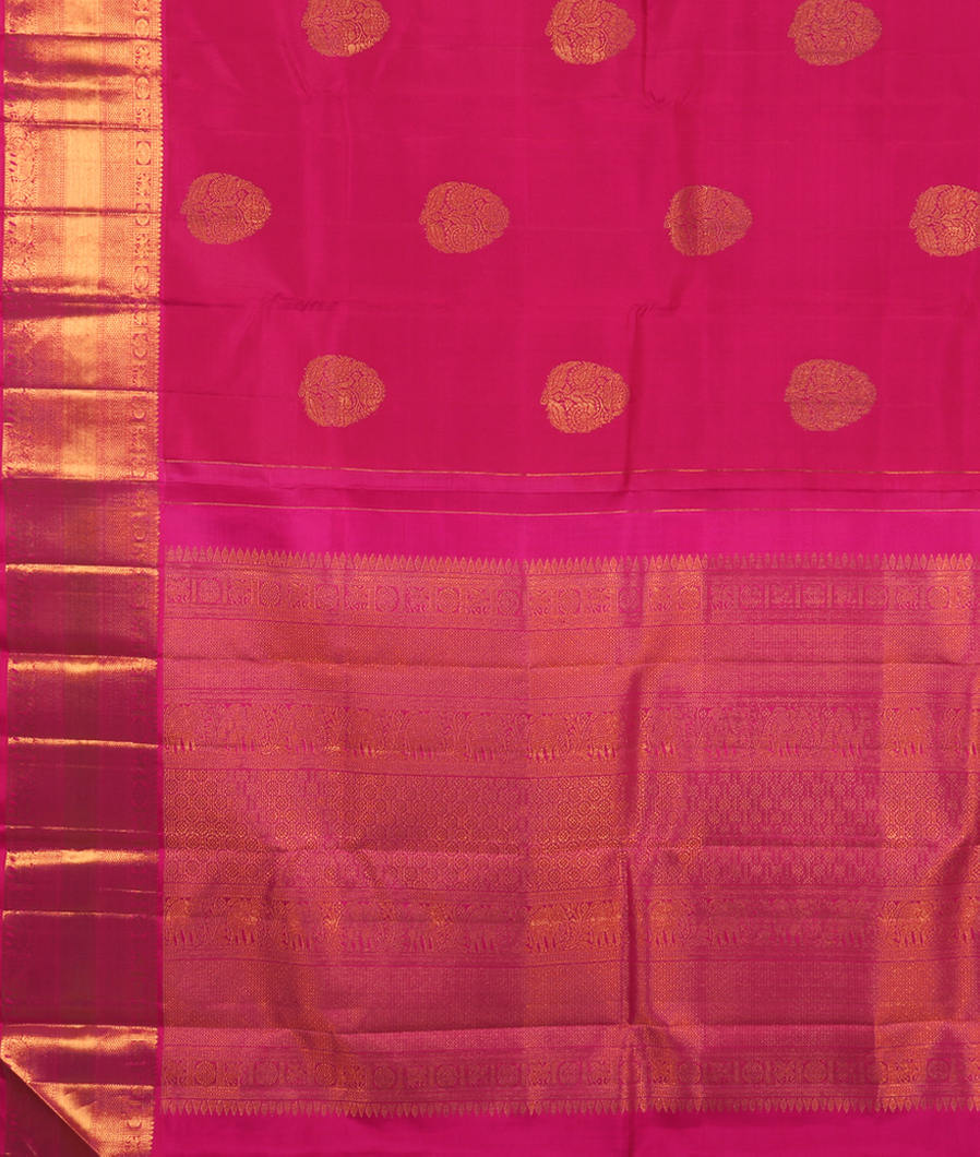 Magenta Handwoven Kanjivaram Silk Saree T3751604