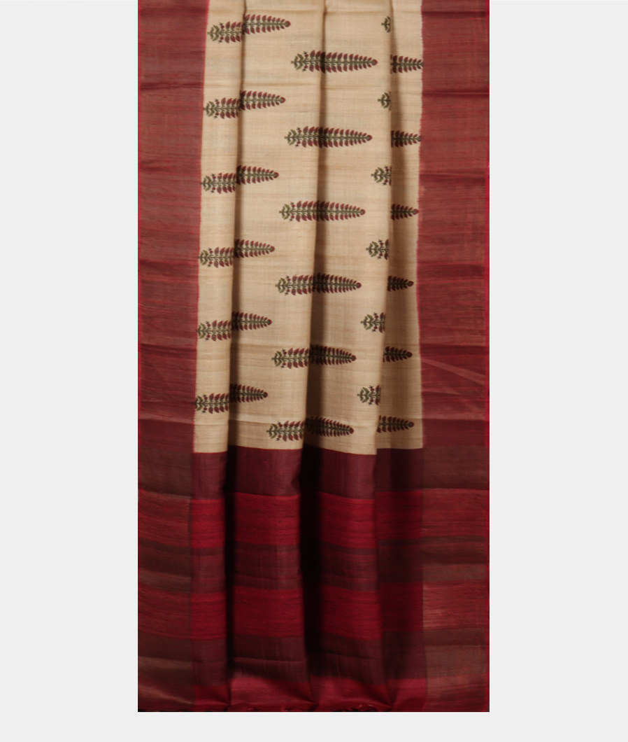 Beige Tussar Printed Saree T3889642