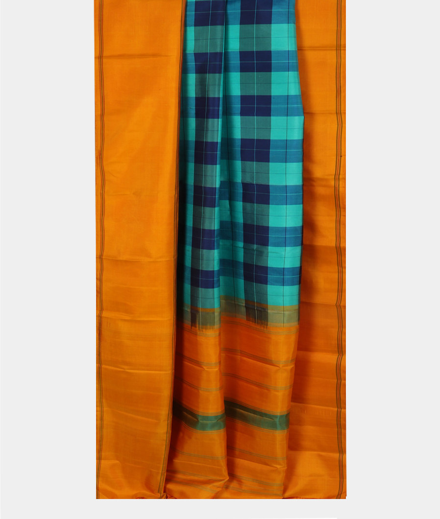 Multicolour Handwoven Kanjivaram Silk Saree T3170732