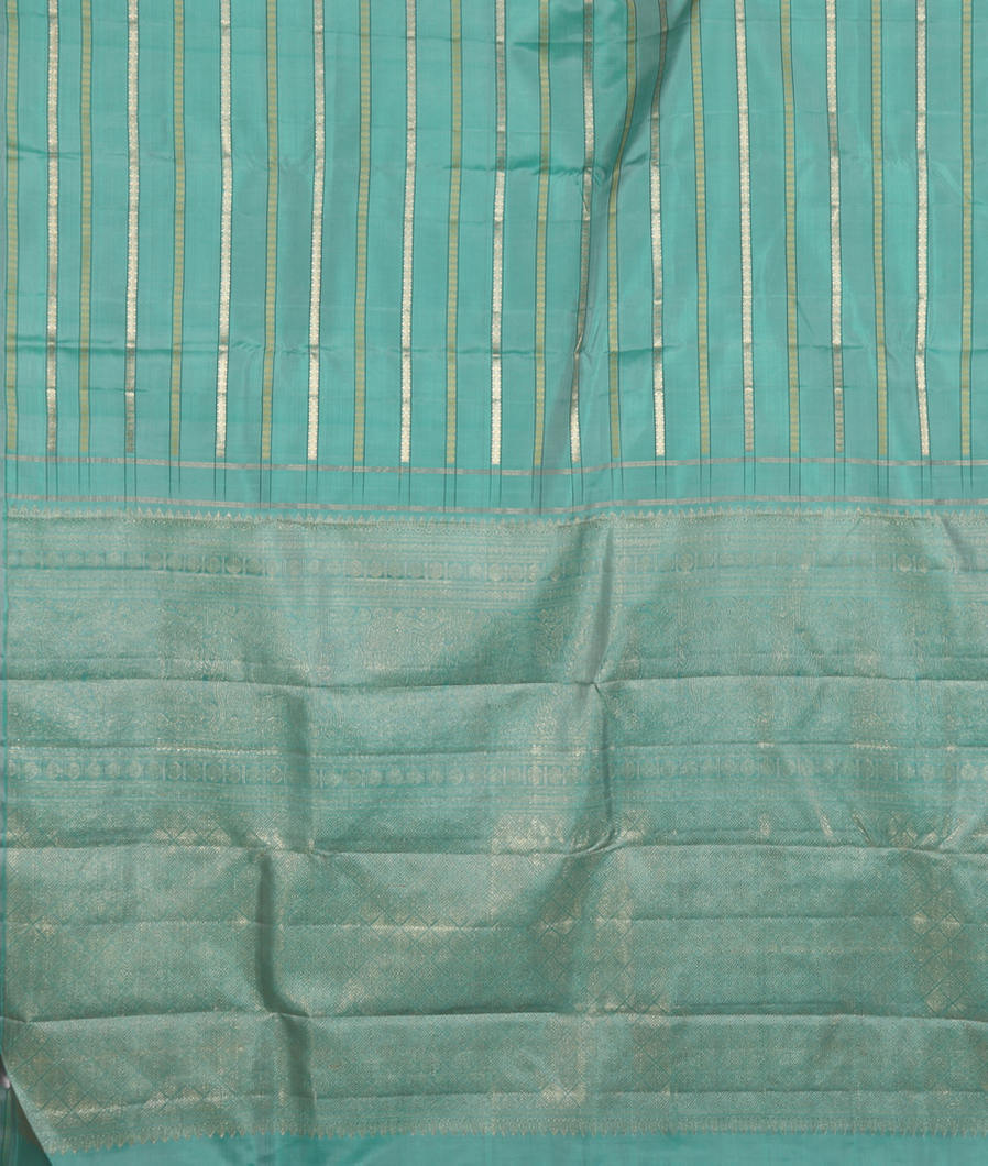 Blue Handwoven Kanjivaram Silk Saree T3626164