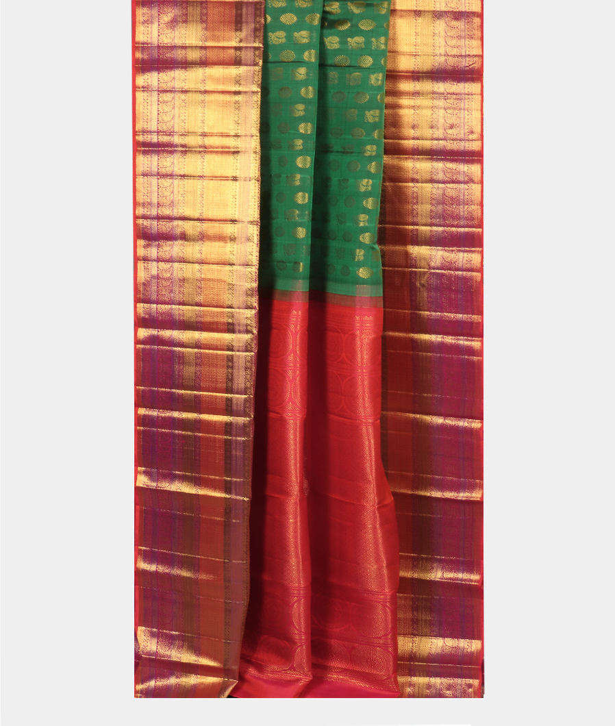Green Handwoven Kanjivaram Silk Saree T3608492