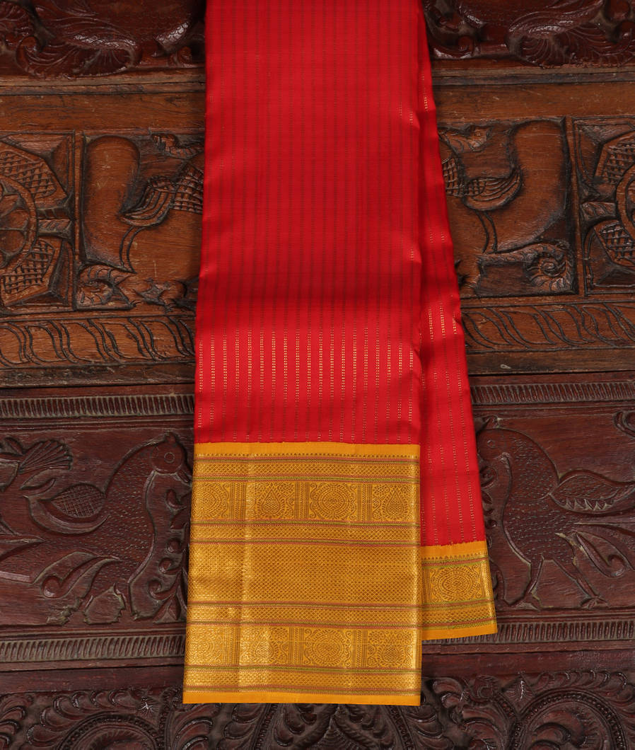 Red Handwoven Kanjivaram Silk Saree T251698-image
