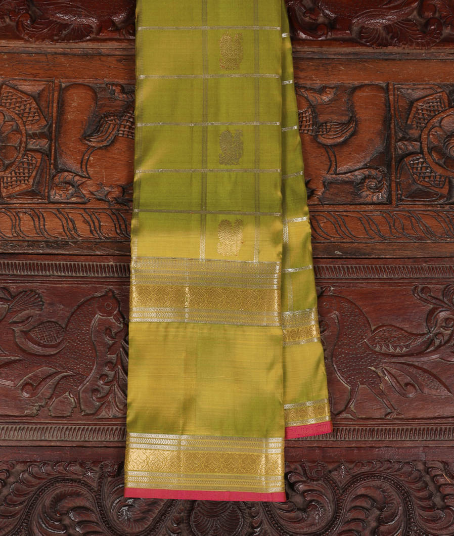 Green Handwoven Kanjivaram Silk Saree T290984-image