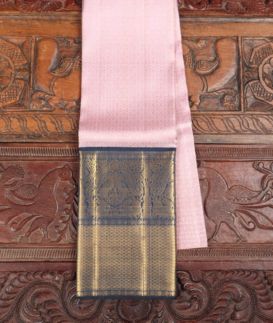 Lavender Handwoven Kanjivaram Silk Pavadai T399550-image