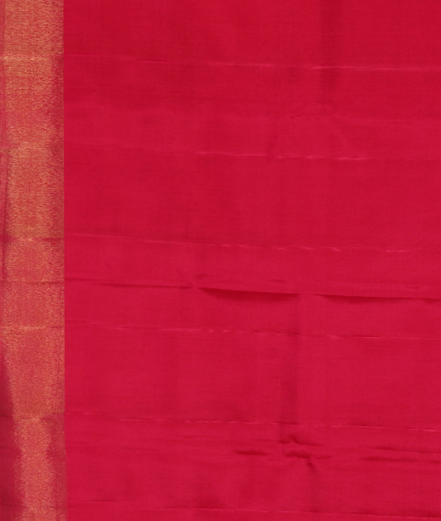 Magenta Handwoven Kanjivaram Silk Saree T3211603