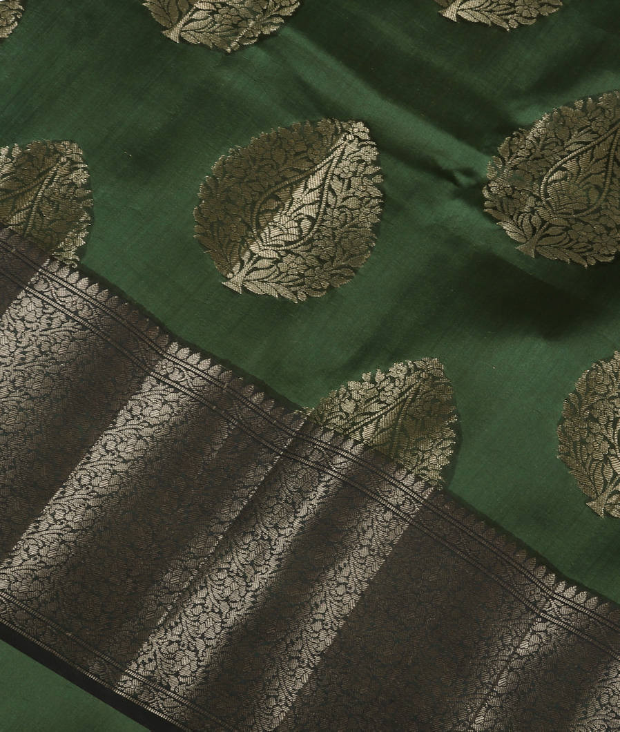 Green Chaniya Silk Saree T3703964