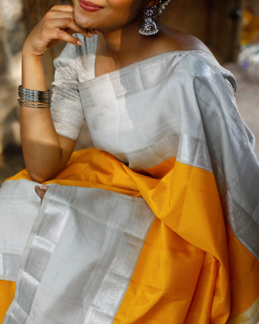 yellow-kanjivaram-silk-saree-t385197-t385197-b