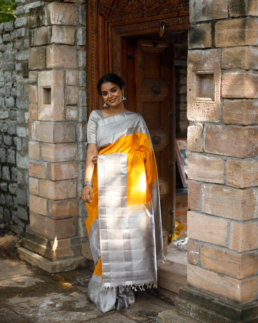 yellow-kanjivaram-silk-saree-t385197-t385197-i